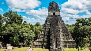 Gran Jaguar Tikal uno de los Patrimonios Culturales de la Humanidad