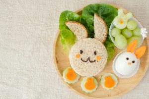 Alimentación saludable con sandwich de animal